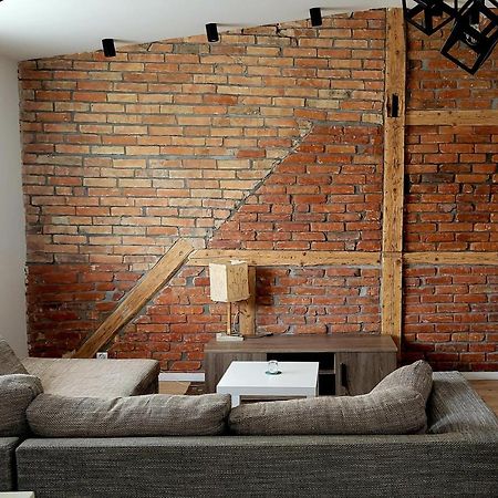 Przytulny Apartament W Centrum Miasta كونتشن المظهر الخارجي الصورة