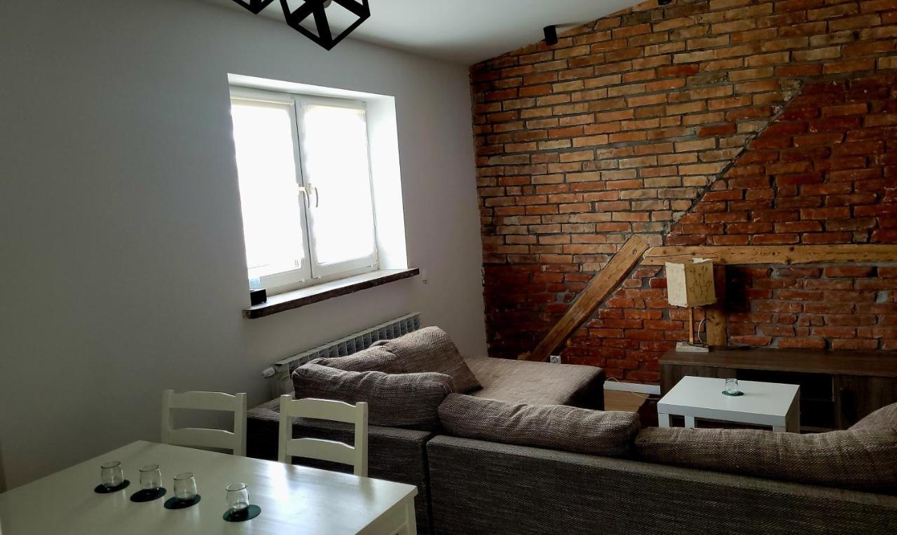Przytulny Apartament W Centrum Miasta كونتشن المظهر الخارجي الصورة